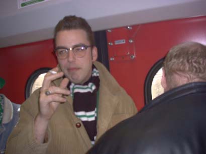Neuss, 2002, S-Bahn-Ultras....